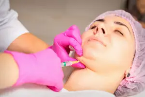 kybella injection in miami beach to dissolve double chin